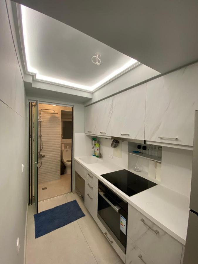 أثينا Minimalist Studio Behind Hilton Hotel المظهر الخارجي الصورة